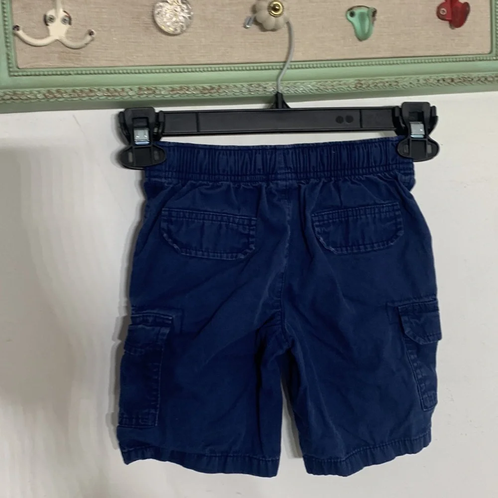 Bundle of 2 toddler boy casual shirt blue size 5